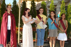 Könyvkirályavatás